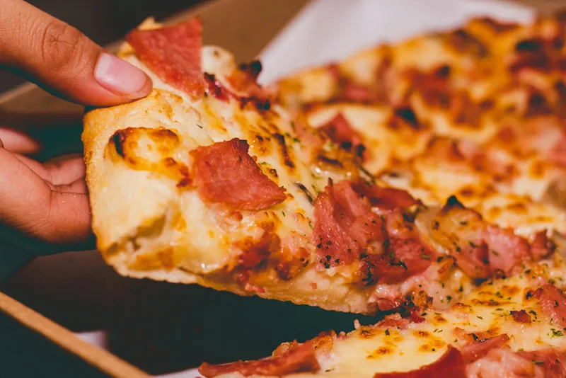 Hur många kalorier är det i en pizza